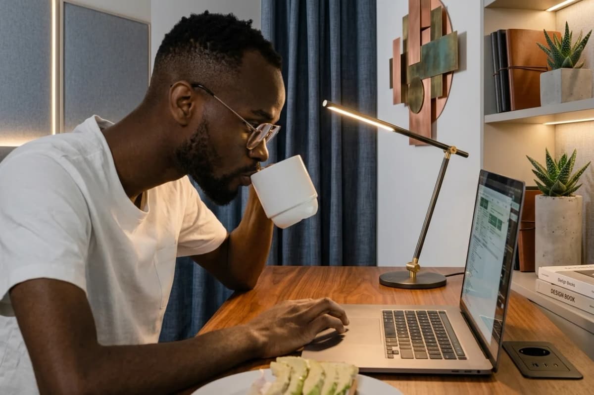 What if creating your resume became easy?