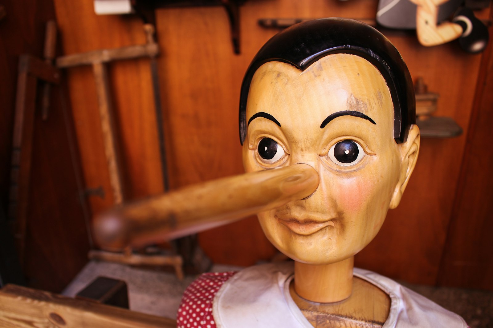 Mentir sur son CV : ce que tu risques vraiment, et comment faire sans